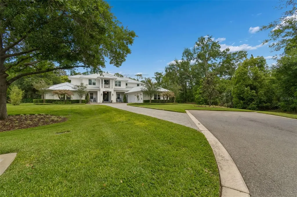 17001 Midas Lane Lutz FL 33549