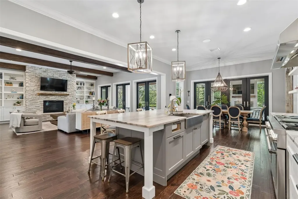 17001 Midas Lane Lutz FL 33549