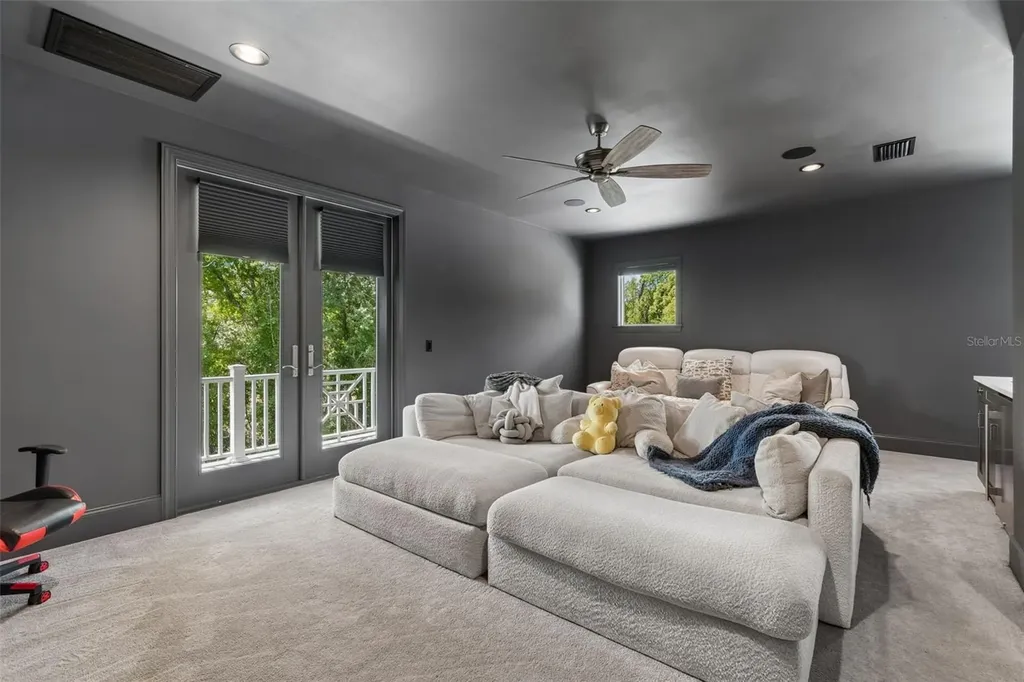 17001 Midas Lane Lutz FL 33549