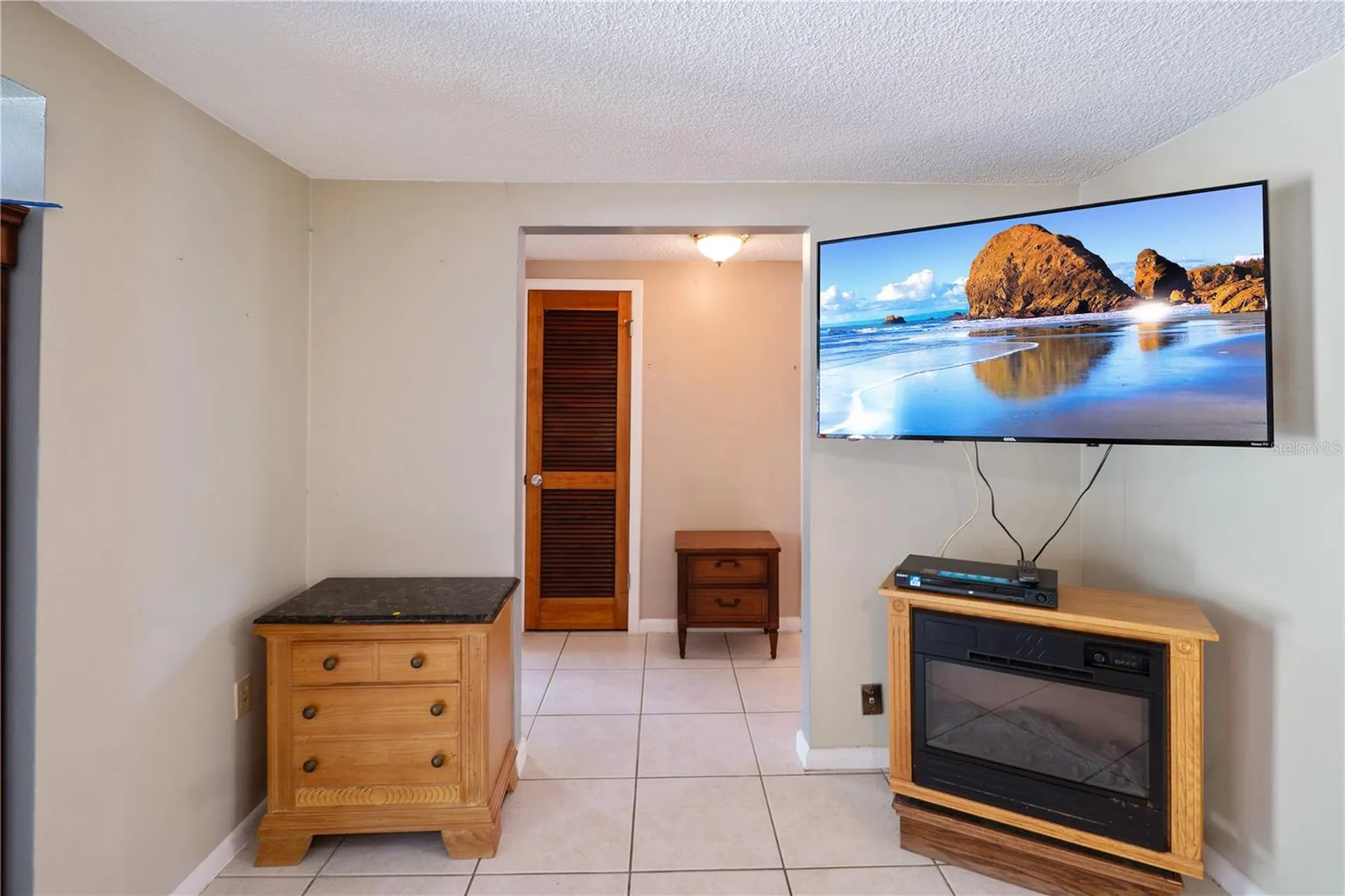 270 W Mcclendon Street Lady Lake FL 32159