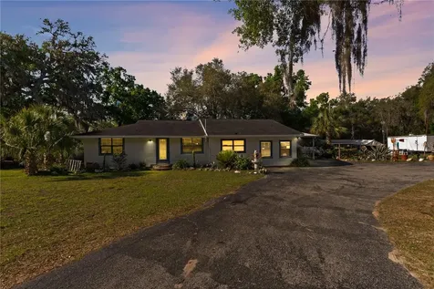 270 W Mcclendon Street Lady Lake FL 32159