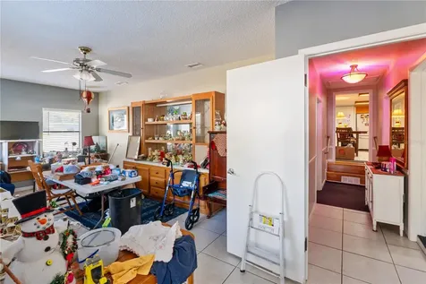 270 W Mcclendon Street Lady Lake FL 32159