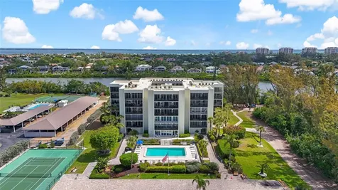 3240 Gulf Of Mexico Drive Longboat Key FL 34228