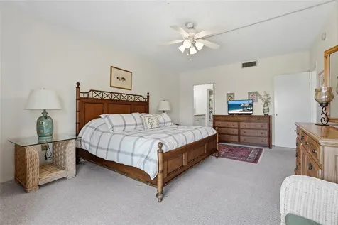 3240 Gulf Of Mexico Drive Longboat Key FL 34228