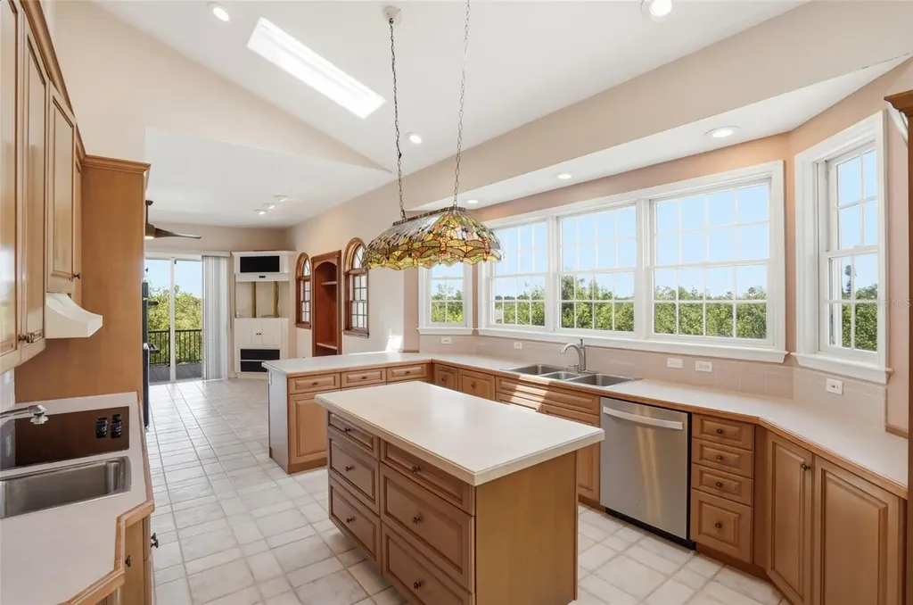 455 Horseshoe Loop Road Terra Ceia FL 34250