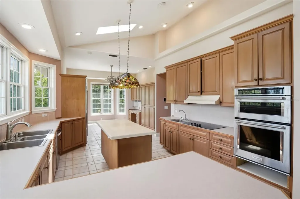 455 Horseshoe Loop Road Terra Ceia FL 34250