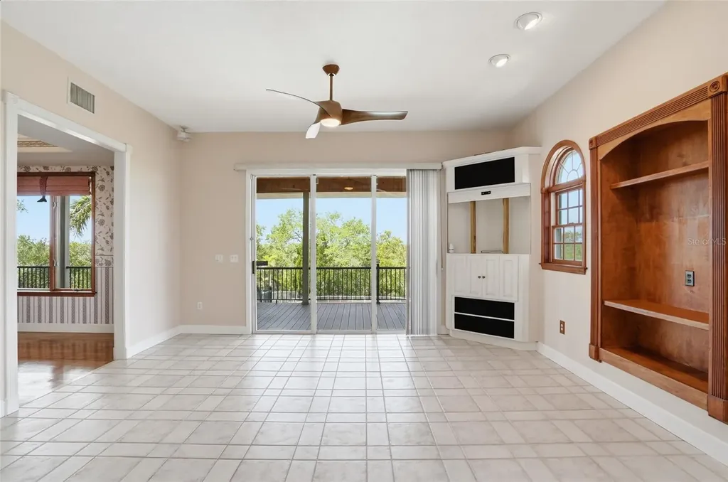 455 Horseshoe Loop Road Terra Ceia FL 34250