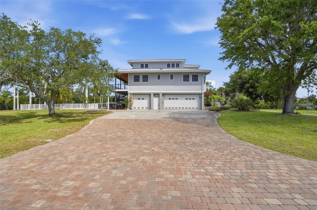 455 Horseshoe Loop Road Terra Ceia FL 34250