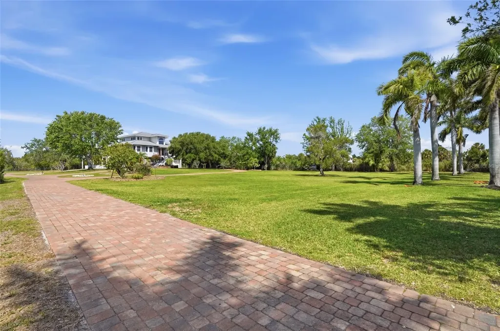 455 Horseshoe Loop Road Terra Ceia FL 34250