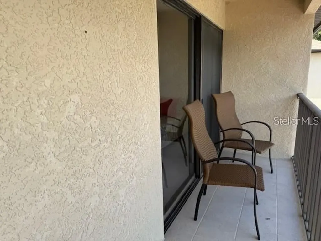 6120 Country Club Way Sarasota FL 34243