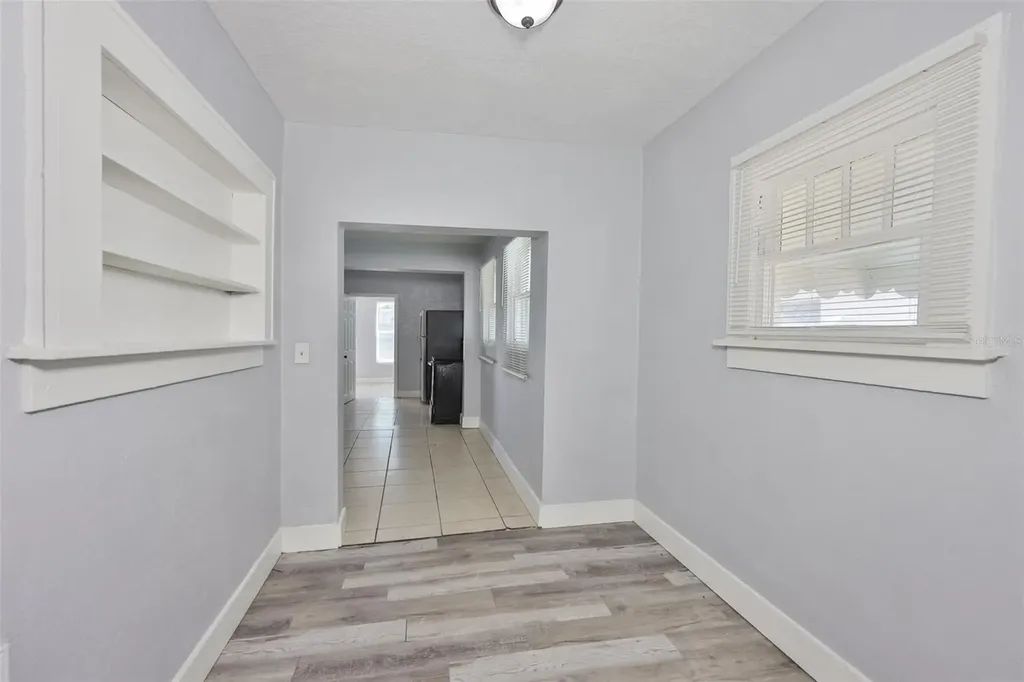 4736 5th Avenue S St Petersburg FL 33711