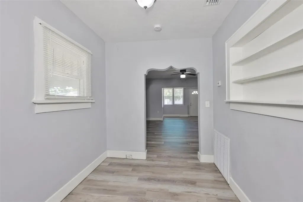 4736 5th Avenue S St Petersburg FL 33711