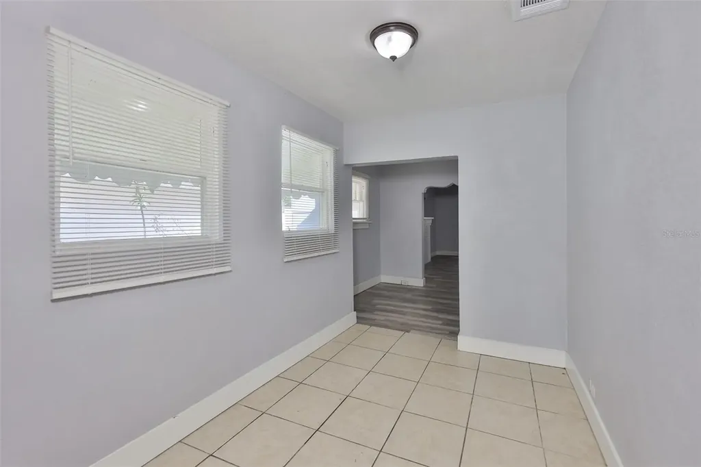 4736 5th Avenue S St Petersburg FL 33711