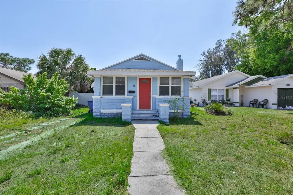 4736 5th Avenue S St Petersburg FL 33711