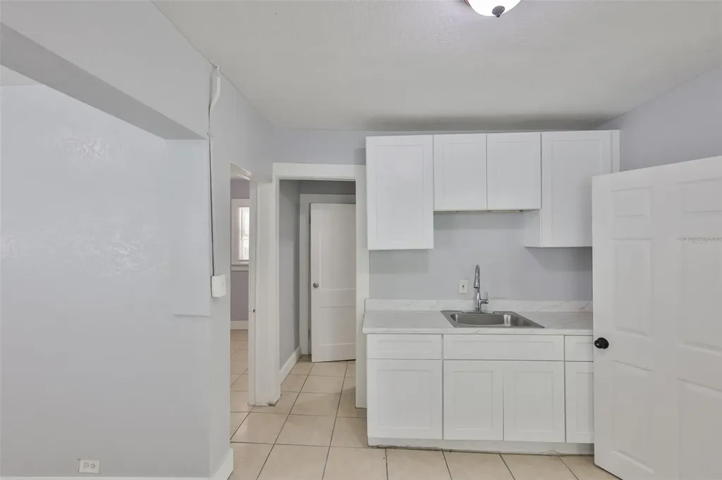 4736 5th Avenue S St Petersburg FL 33711