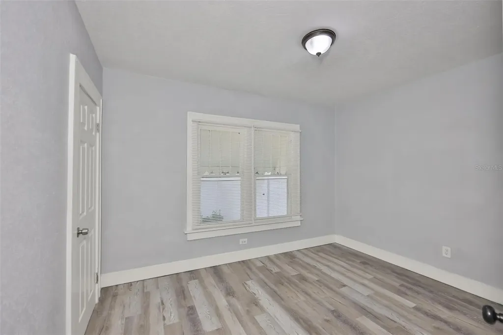 4736 5th Avenue S St Petersburg FL 33711