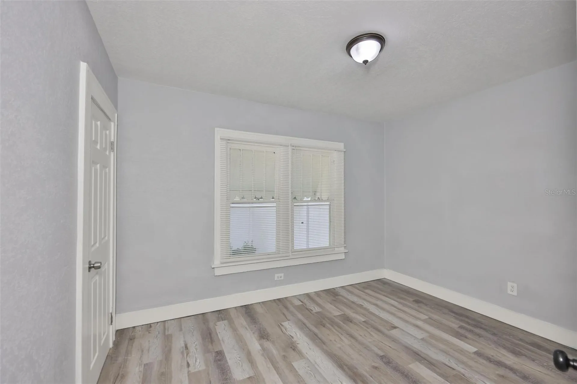 4736 5th Avenue S St Petersburg FL 33711