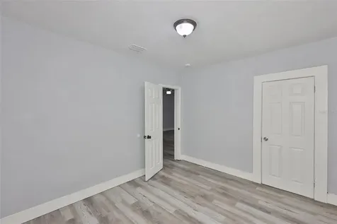 4736 5th Avenue S St Petersburg FL 33711