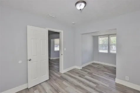 4736 5th Avenue S St Petersburg FL 33711