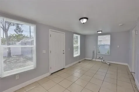 4736 5th Avenue S St Petersburg FL 33711