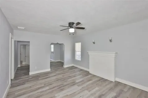 4736 5th Avenue S St Petersburg FL 33711