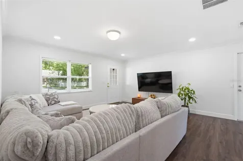 2314 Landon Terrace Palm Harbor FL 34683