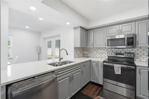 2314 Landon Terrace Palm Harbor FL 34683