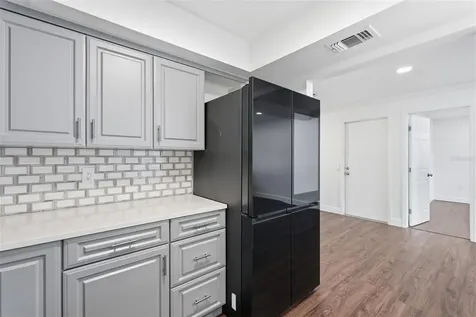 2314 Landon Terrace Palm Harbor FL 34683