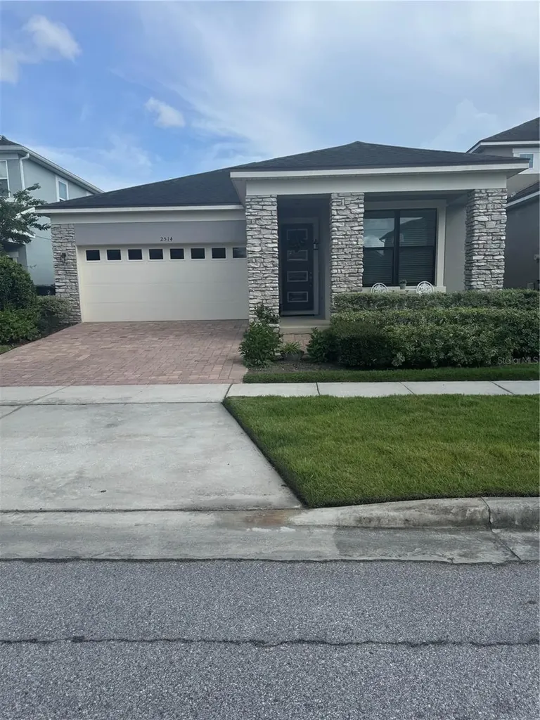 2514 Nouveau Way Kissimmee FL 34741