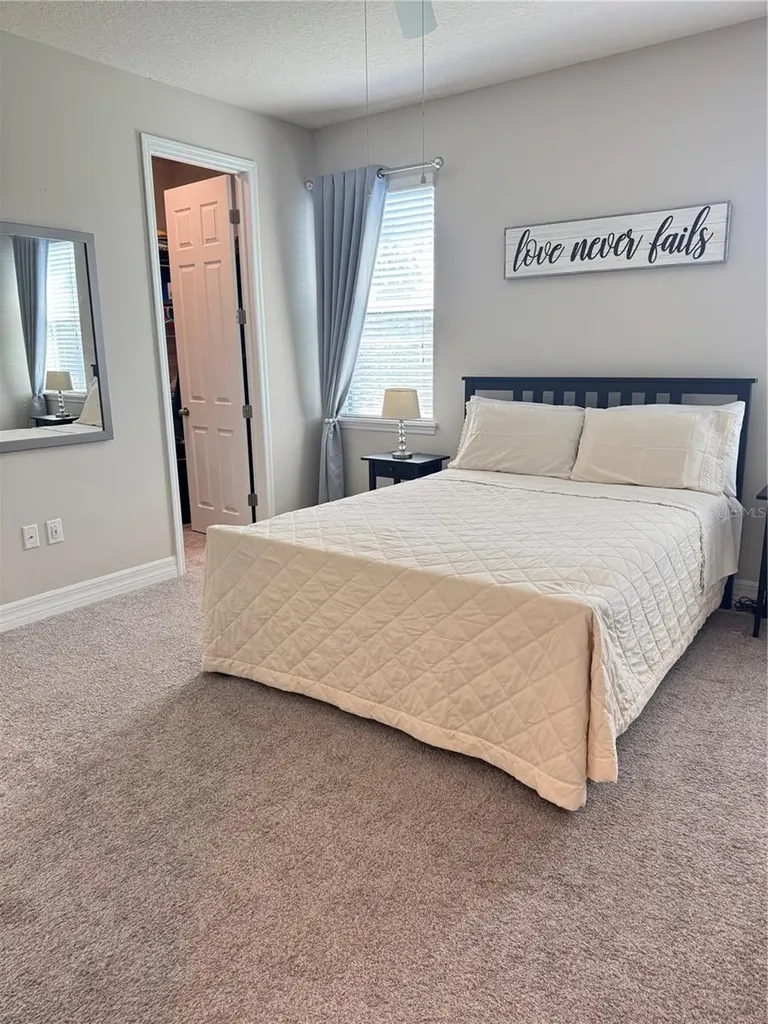 2514 Nouveau Way Kissimmee FL 34741