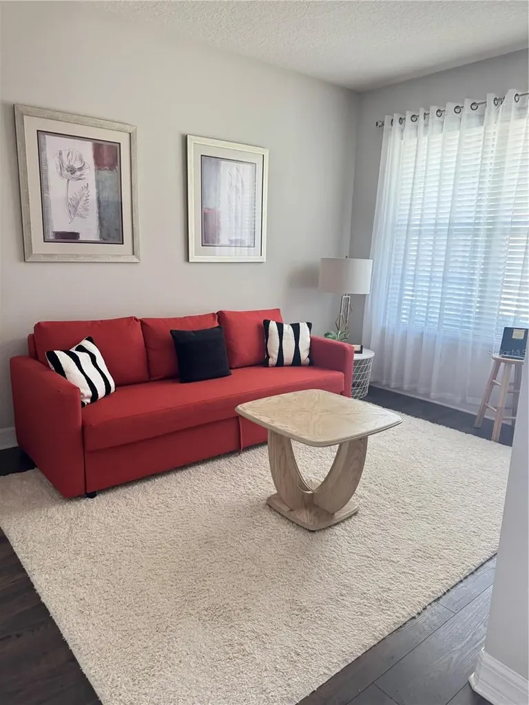 2514 Nouveau Way Kissimmee FL 34741