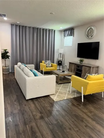 2514 Nouveau Way Kissimmee FL 34741