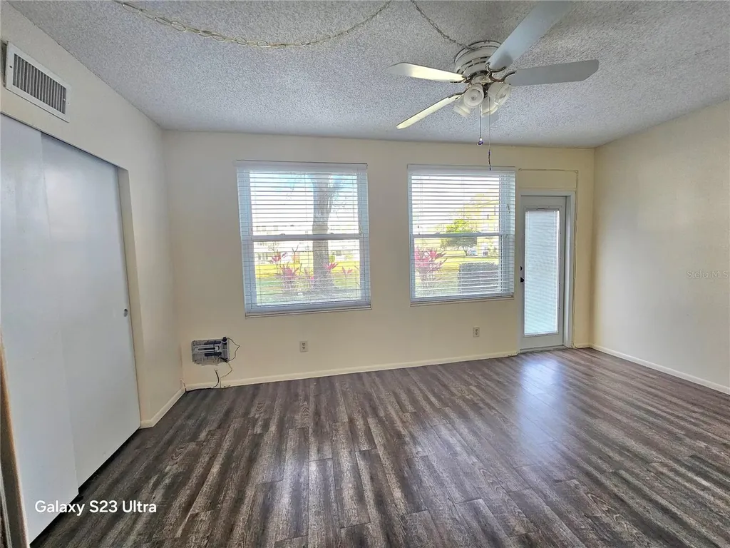 2466 Ecuadorian Way Clearwater FL 33763