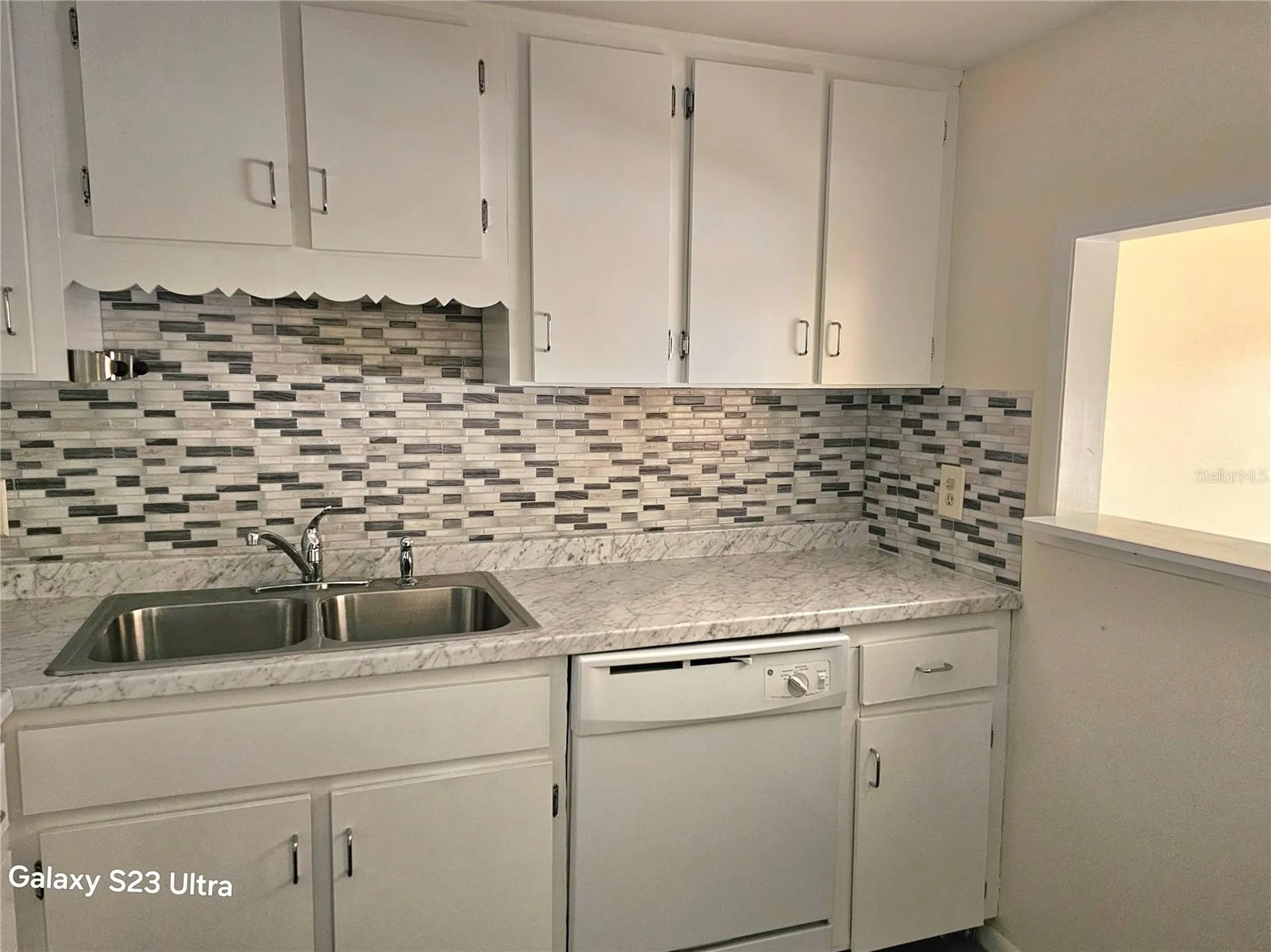 2466 Ecuadorian Way Clearwater FL 33763