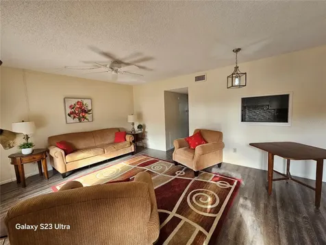 2466 Ecuadorian Way Clearwater FL 33763
