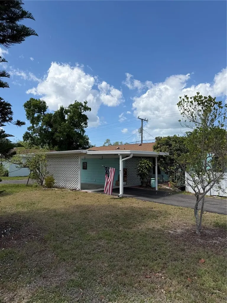 3202 21st Avenue W Bradenton FL 34205