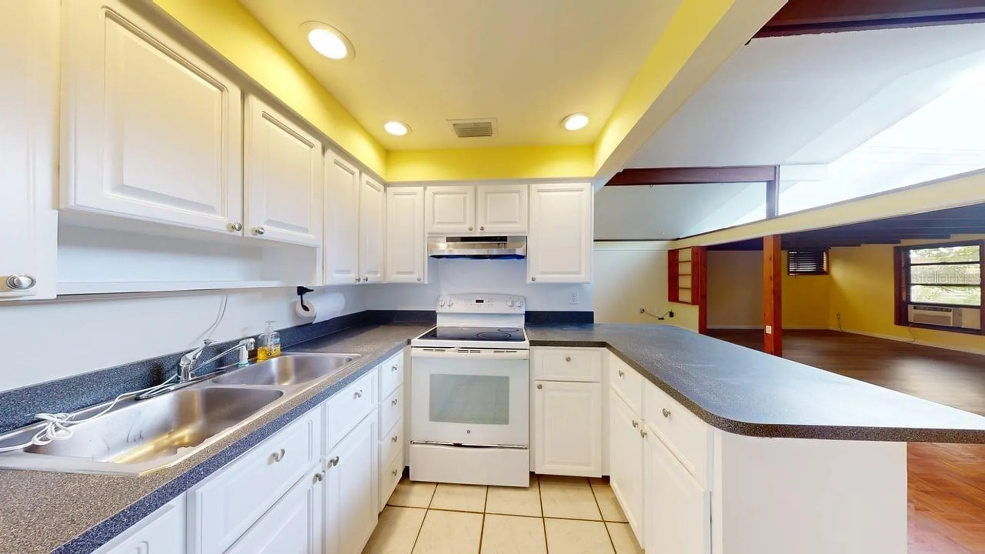 3202 21st Avenue W Bradenton FL 34205