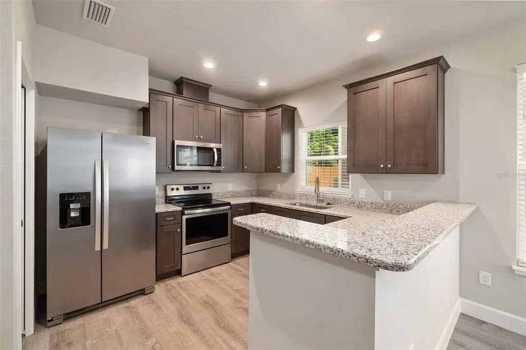 622 NW 3rd Avenue Gainesville FL 32601