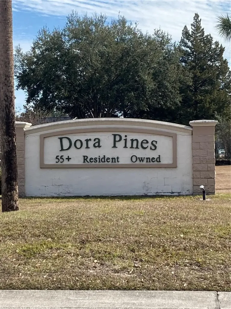 2470 Karen Drive Mount Dora FL 32757