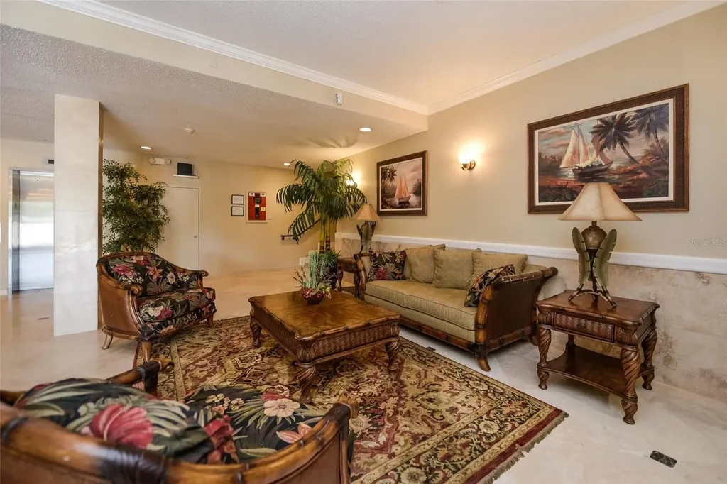 2760 Coconut Bay Lane Lane Sarasota FL 34237