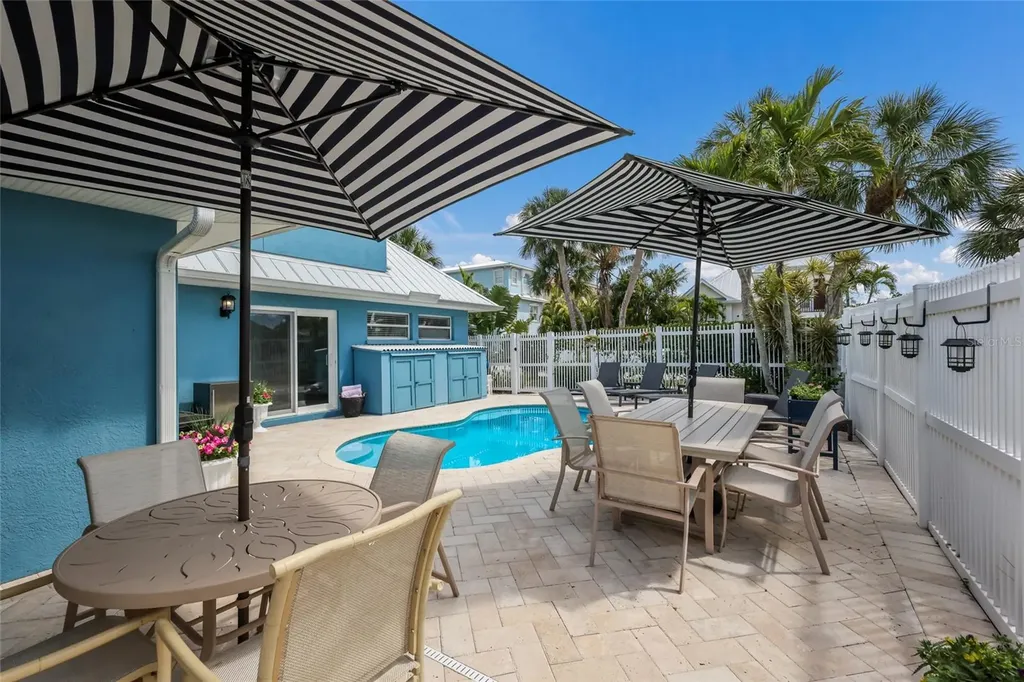 5701 Carissa Street Holmes Beach FL 34217