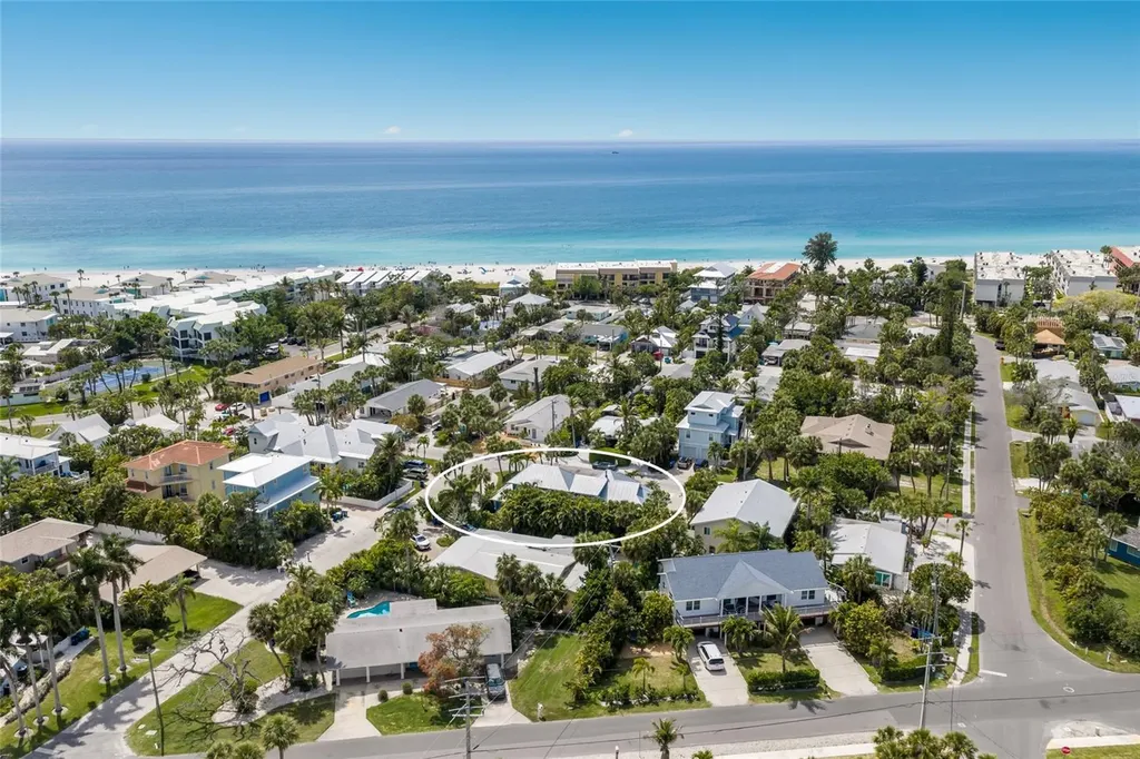 5701 Carissa Street Holmes Beach FL 34217