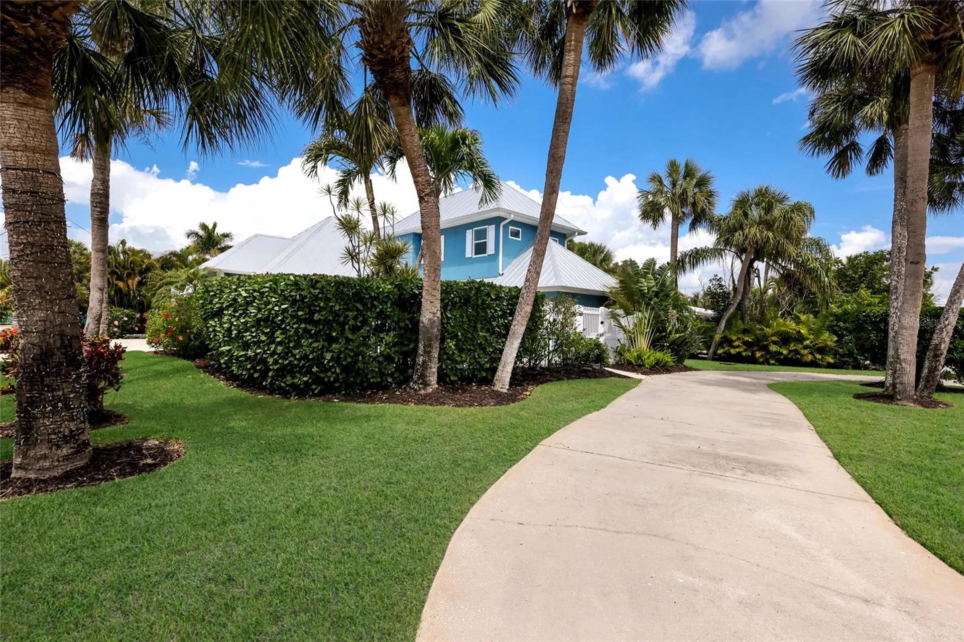 5701 Carissa Street Holmes Beach FL 34217