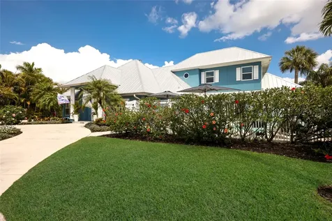 5701 Carissa Street Holmes Beach FL 34217