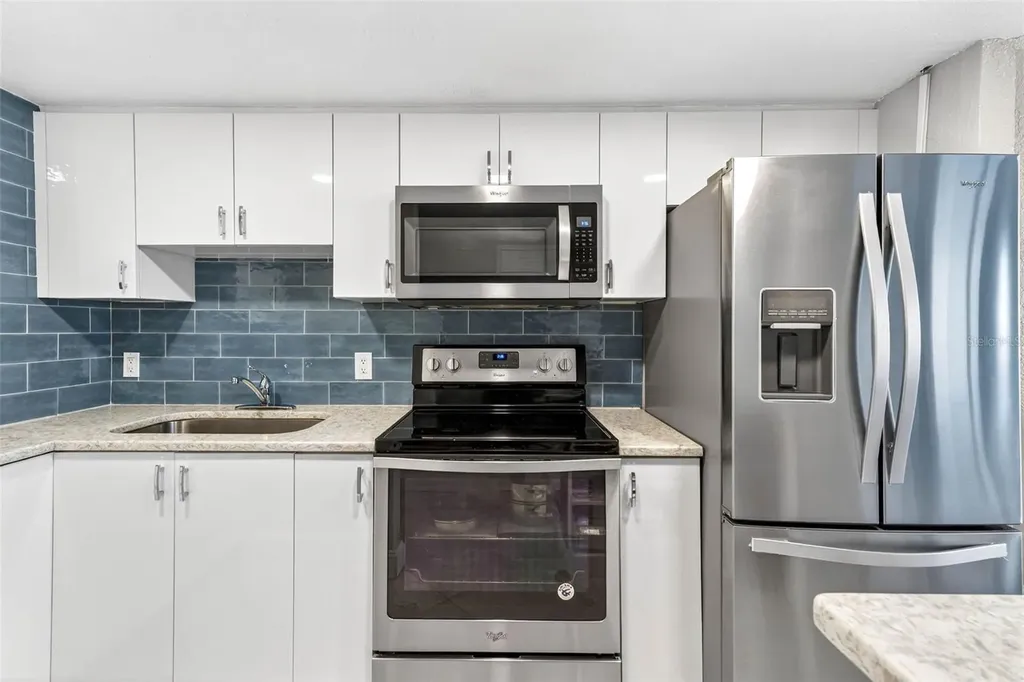 470 3rd Street S St Petersburg FL 33701