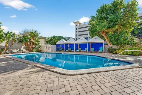 470 3rd Street S St Petersburg FL 33701
