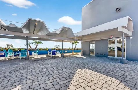 470 3rd Street S St Petersburg FL 33701
