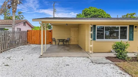5803 21st Street W Bradenton FL 34207