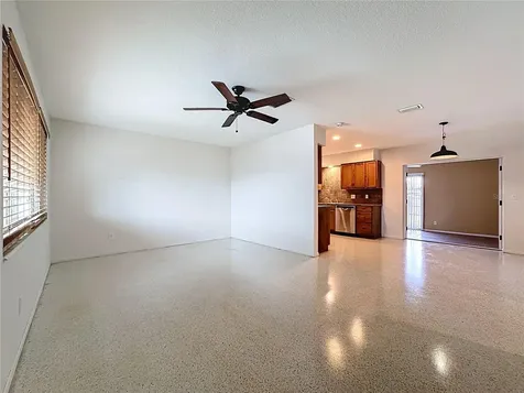 5803 21st Street W Bradenton FL 34207