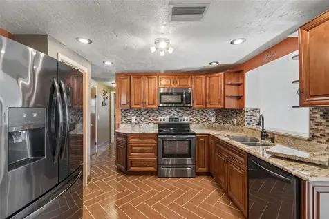 10804 Manchester Road Port Richey FL 34668